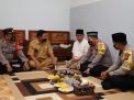 Tragedi Stadion Kanjuruhan, Kapolres Gresik Turut Bela Sungkawa Anjangsana Kerumah Duka