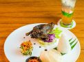 Iga Bakar Sambel Ijo dan Bebek Kluwek Kuliner Khas Ibis Style Jemursari Surabaya