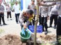 Kapolda Jatim Resmikan Gedung Satlantas Polresta Banyuwangi dan Cek Pelayanan Publik