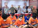 Ditreskrimum Polda Jatim Ringkus 16 Tersangka, 1 Diantaranya Perempuan