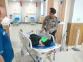 Satsamapta Polres Bojonegoro Evakuasi Pemuda Mabuk