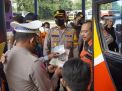 Polres Bojonegoro Jelang Nataru Gelar Tes Urine di Terminal Rajekwesi