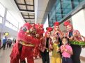 Bandara Juanda Meriahkan Imlek dengan Barongsai dan Liang-liong