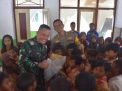 Polres Bondowoso dan Kodim 0822 Beri Bantuan Peralatan Sekolah ke Pelajar Terdampak Banjir