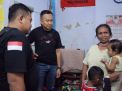 Satreskrim Polres Jember Berikan Bansos ke Keluarga Tahanan Kurang Mampu