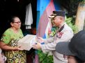 Senyum Riang Warga, Ditbinmas Polda Jatim Berbagi di Slum Area Gubeng Kertajaya