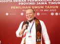 Diawali Sholat Jum'at di Kantor MPW PP Jatim, LaNyalla Kembali Daftar Anggota DPD RI 2024-2029