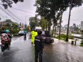 Kompak TNI-Polri di Banyuwangi Bantu Warga Terdampak Banjir