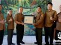 Kemenaker Beri Perhutani KPH Lawu Ds Penghargaan Zero Accident Award