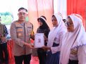 Polres Gresik Beri Beasiswa dan Tanam Pohon Sambutan Hari Bhayangkara ke-78