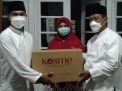 Wadireskrimsus Polda Jatim Sumbang Masker di Ponpes Mojokerto