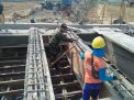 Satgas TMMD ke 106 Kebut Pengerjaan Jembatan Di Desa Kupang