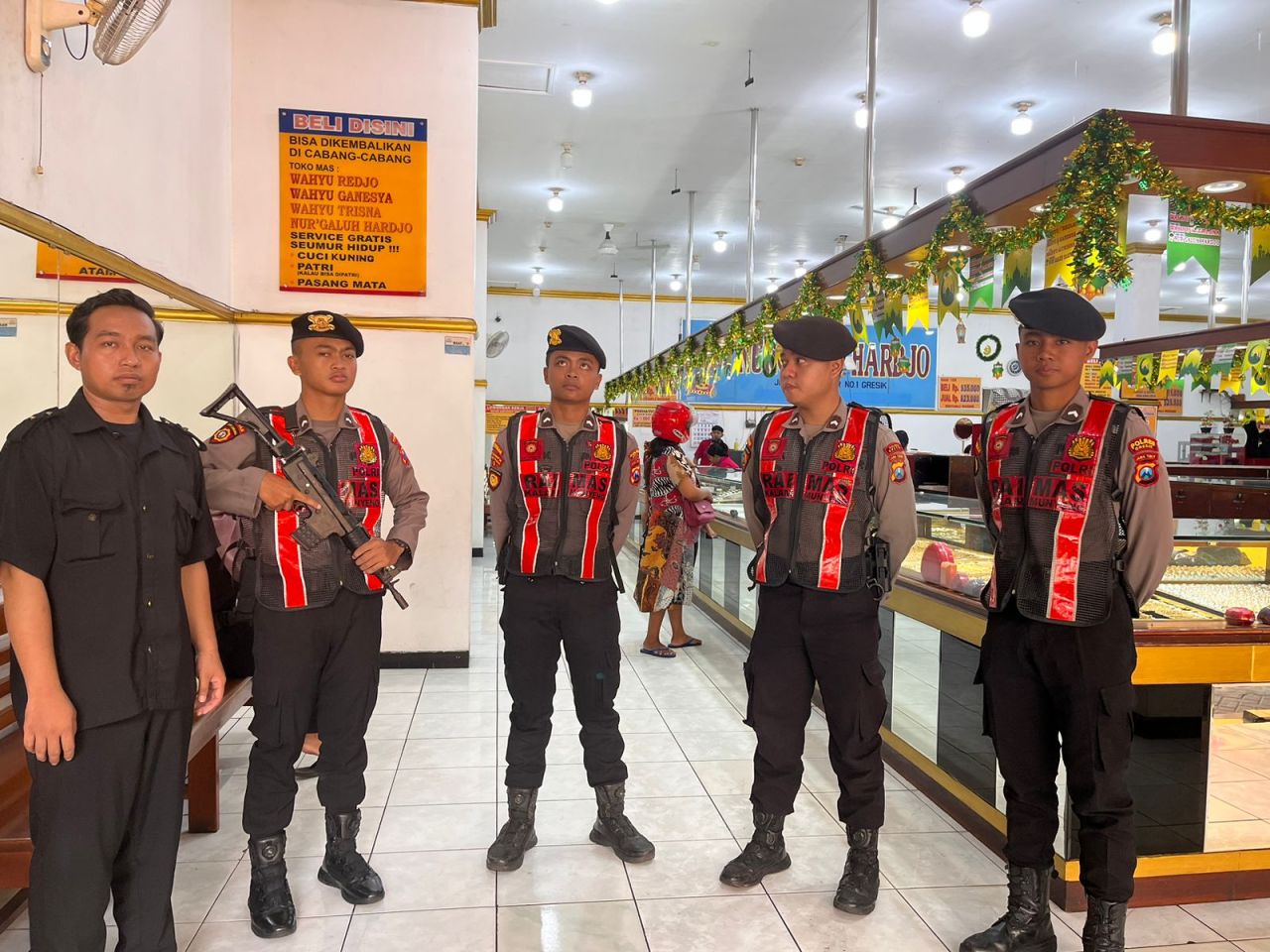 Polres Gresik Gelar Patroli Kamtibmas