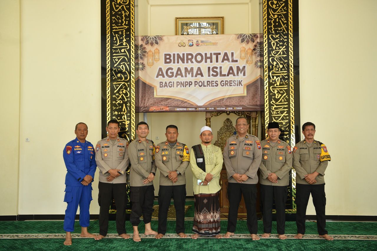 Polres Gresik gelar Binrohtal Agama Islam