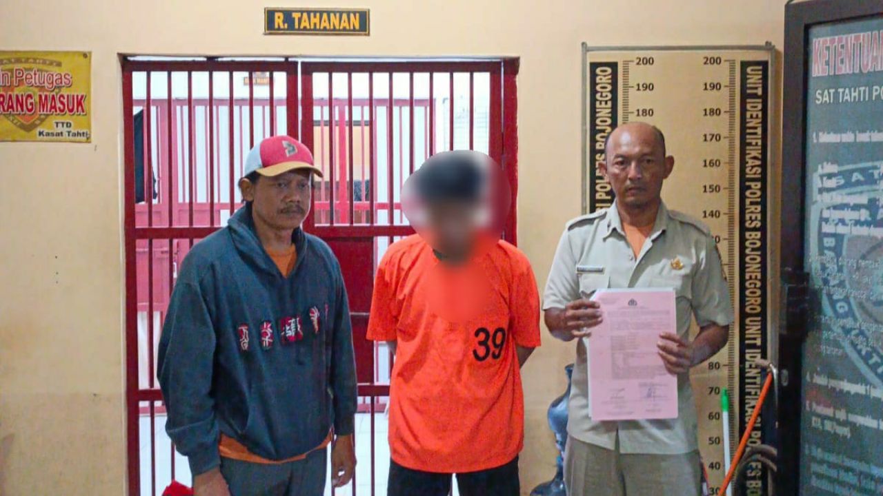 Polisi tangkap tersangka beserta barang buktinya