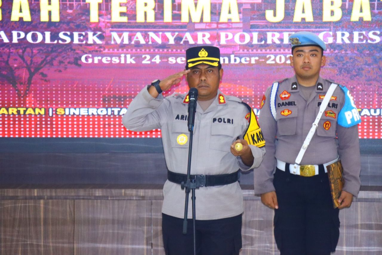 Kapolres Gresik Pimpin Sertijab Kapolsek Manyar dan Kasat Intelkam
