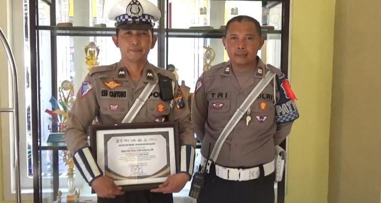 Anggota Satlantas Polres Bondowoso Aipda Eko Setyo Budi Cahyono