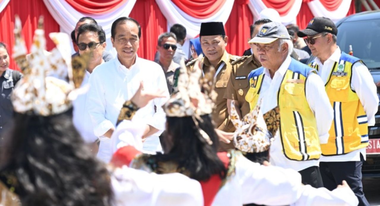 Presiden Jokowi saat resmikan Flyover Djuanda dan 9 Jembatan