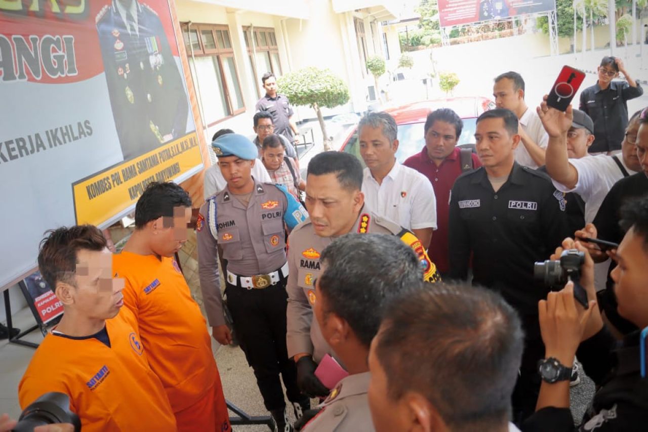 Polisi tangkap tersangka beserta barang buktinya