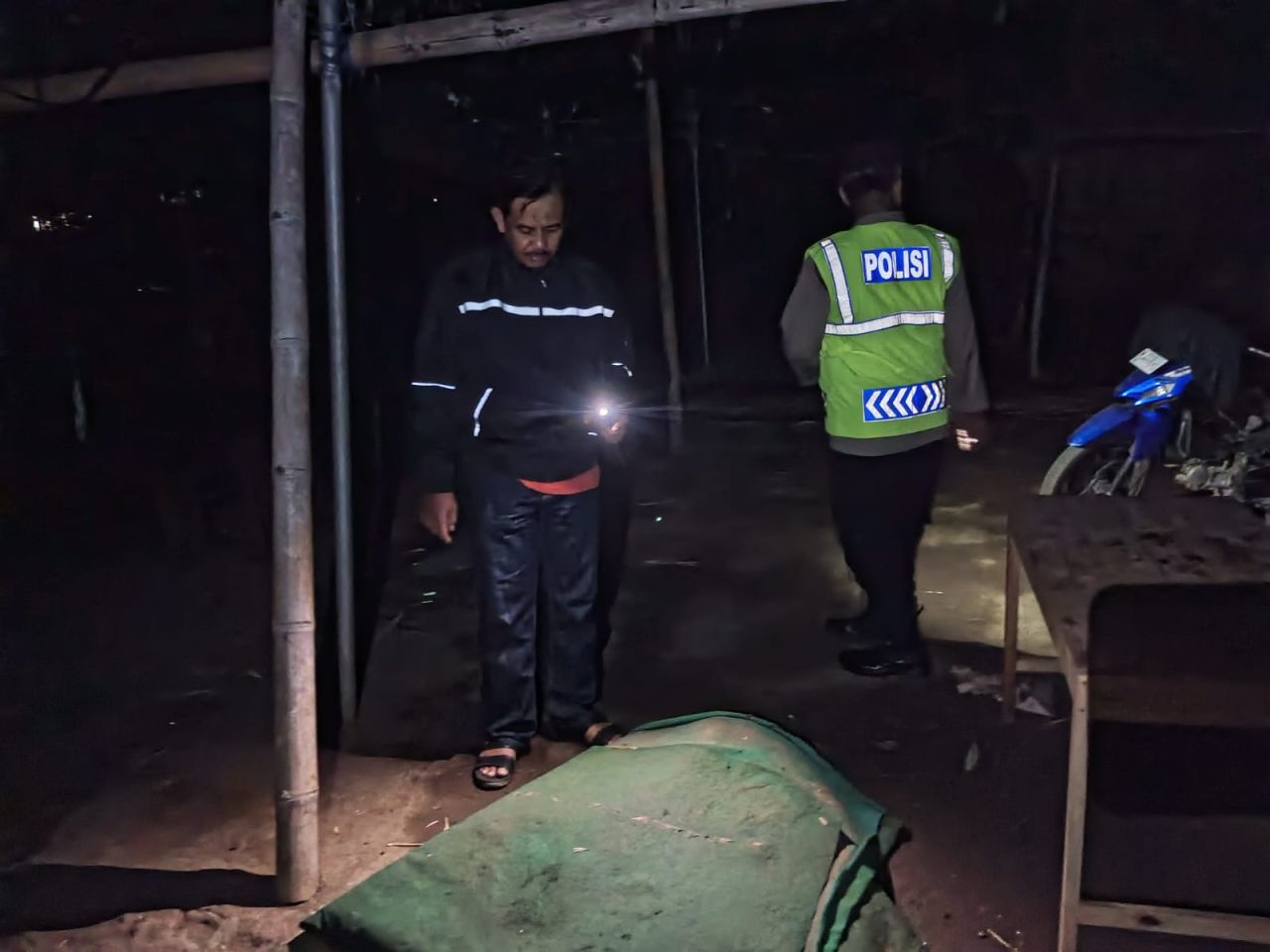 Polisi bongkar tempat judi sabung ayam