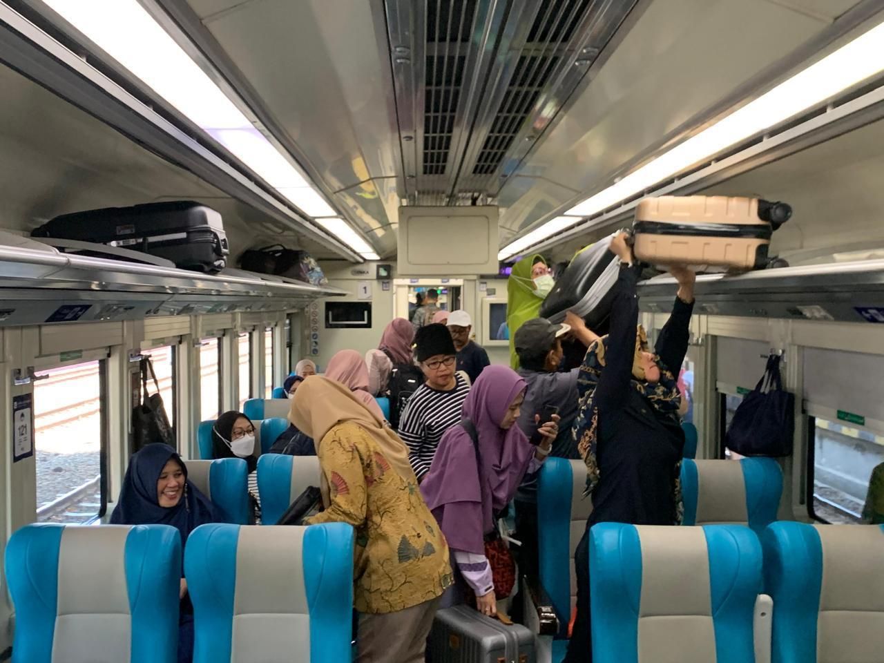 Tiket KA di Libur Natal dan Tahun Baru, Bisa Pesan Mulai H-45 Keberangkatan