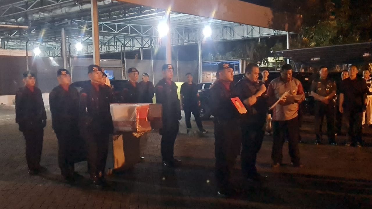 Polri Sampaikan Duka Cita Insiden Penembakan Tewaskan Kasatreskrim Polres Solok Selatan