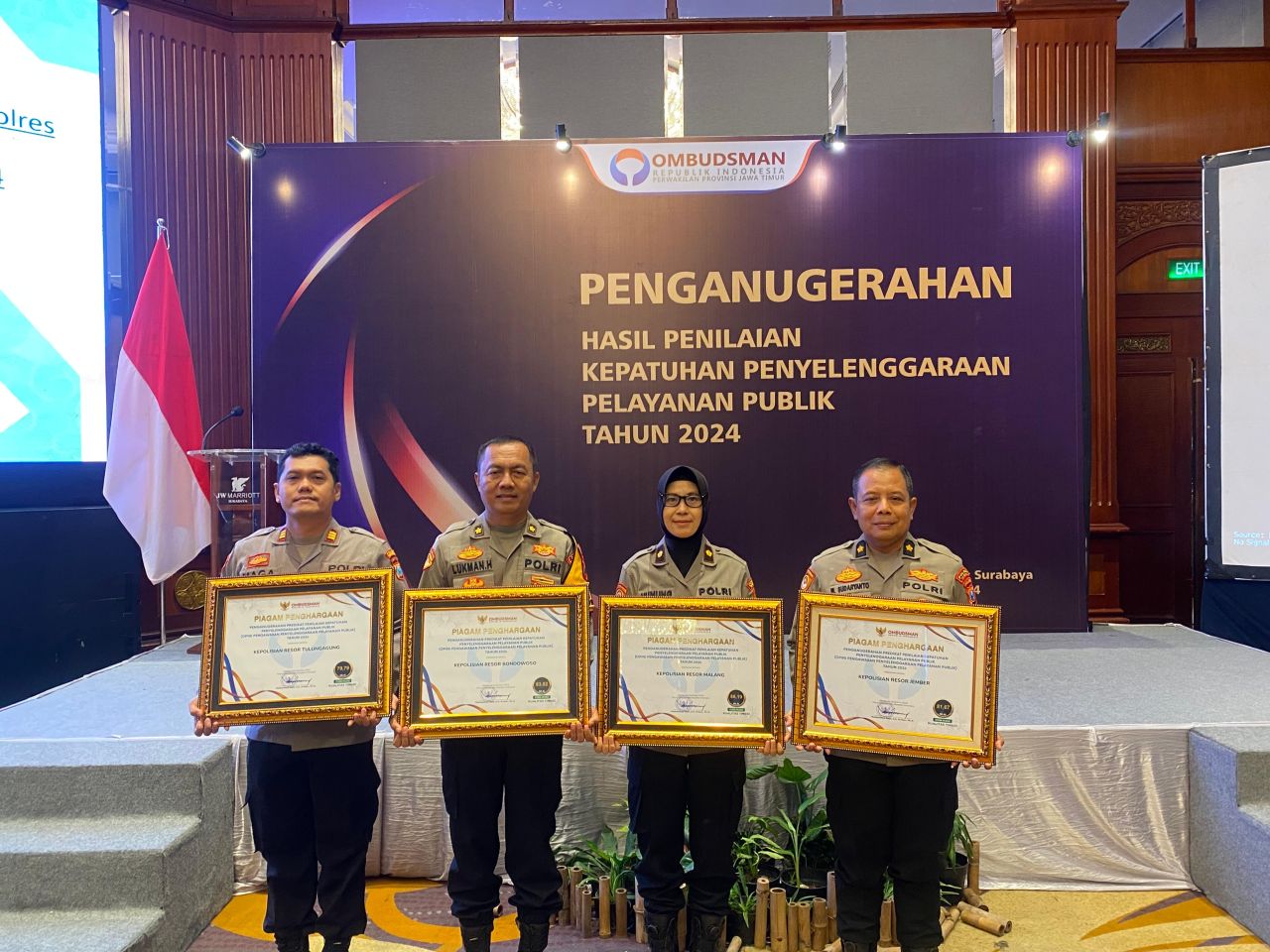Polres Bondowoso terima penghargaan pelayanan publik