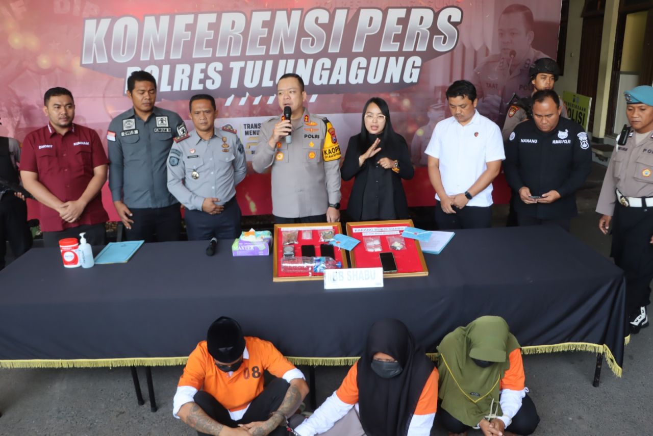 Polres Tulungagung Gelar Kasus Narkoba di Lapas Kelas IIB dan Amankan Tersangka Pengedar