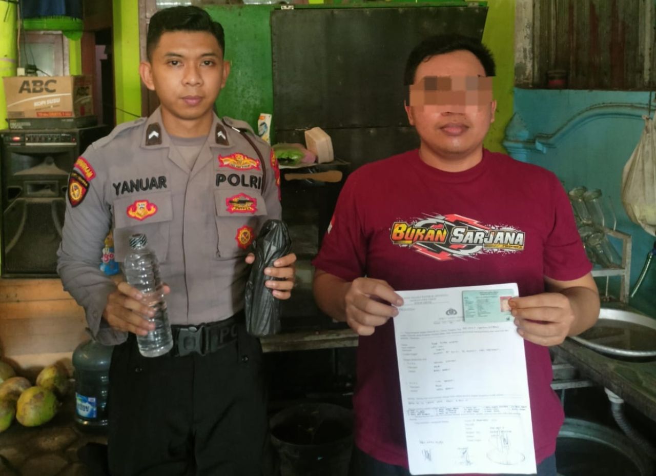 Polisi sita ratusan botol miras tanpa ijin