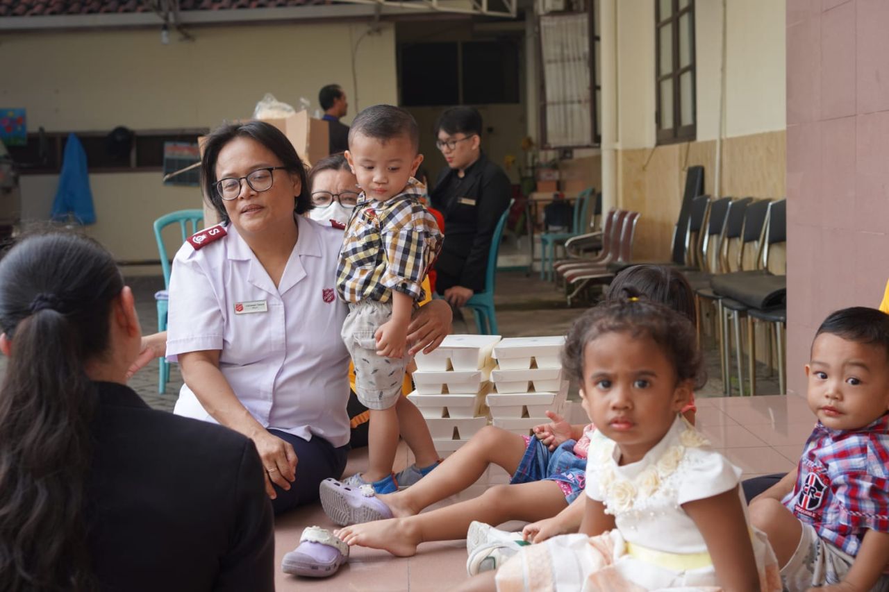 Wyndham Surabaya dan Casa Grande East Java Berbagi Kebahagiaan di Bulan Ramadan