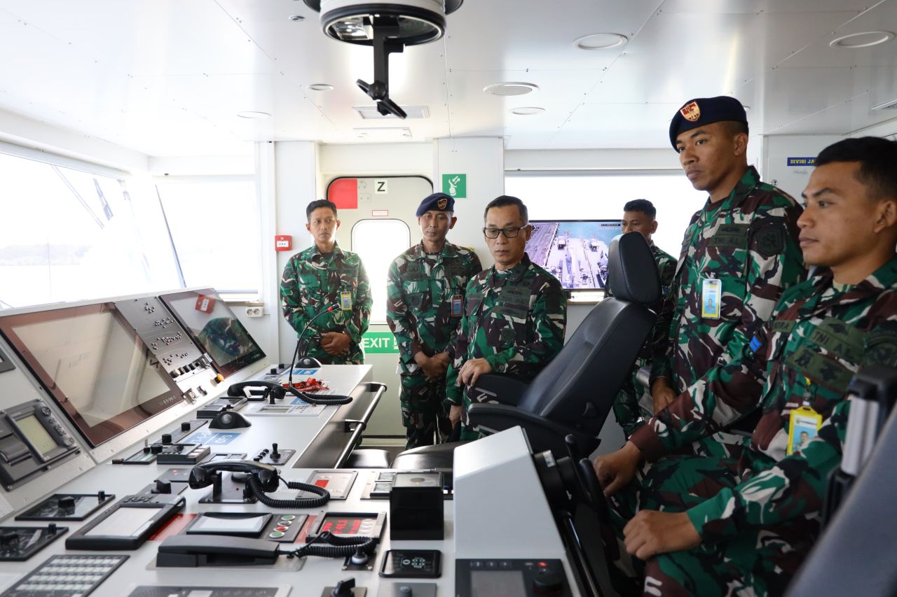 KRI Pulau Fani-731 Matangkan Persiapan Jelang Latma Joint Minex Pandu-26