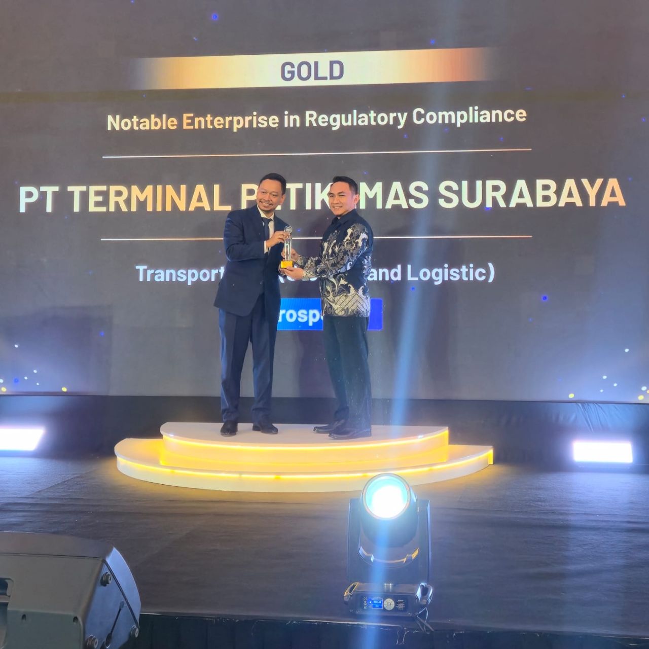 PT Terminal Petikemas Surabaya Kembali Raih Penghargaan Gold di IRCA 2026