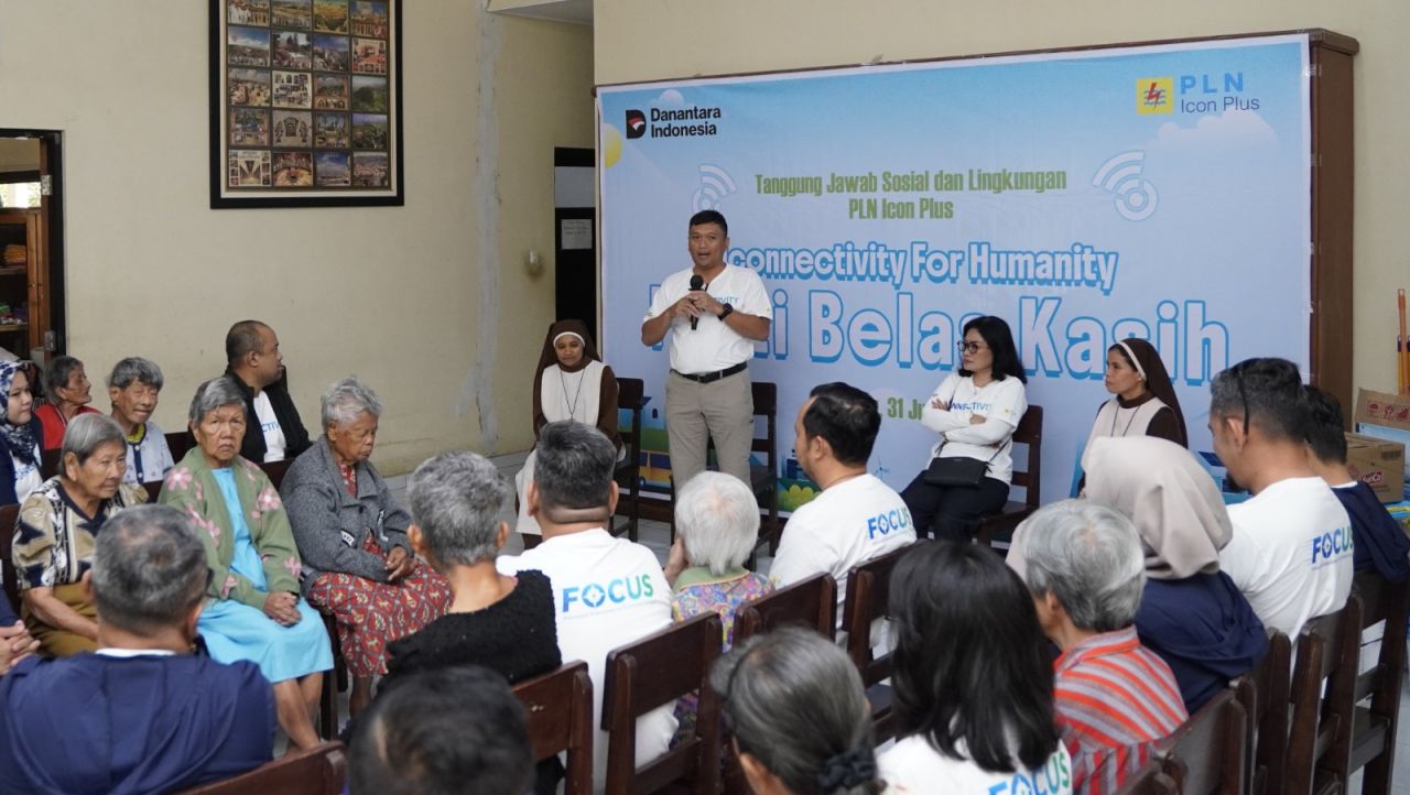 PLN Icon Plus Perkuat Kepedulian Sosial melalui Layanan Kesehatan dan Bantuan bagi Lansia di Malang