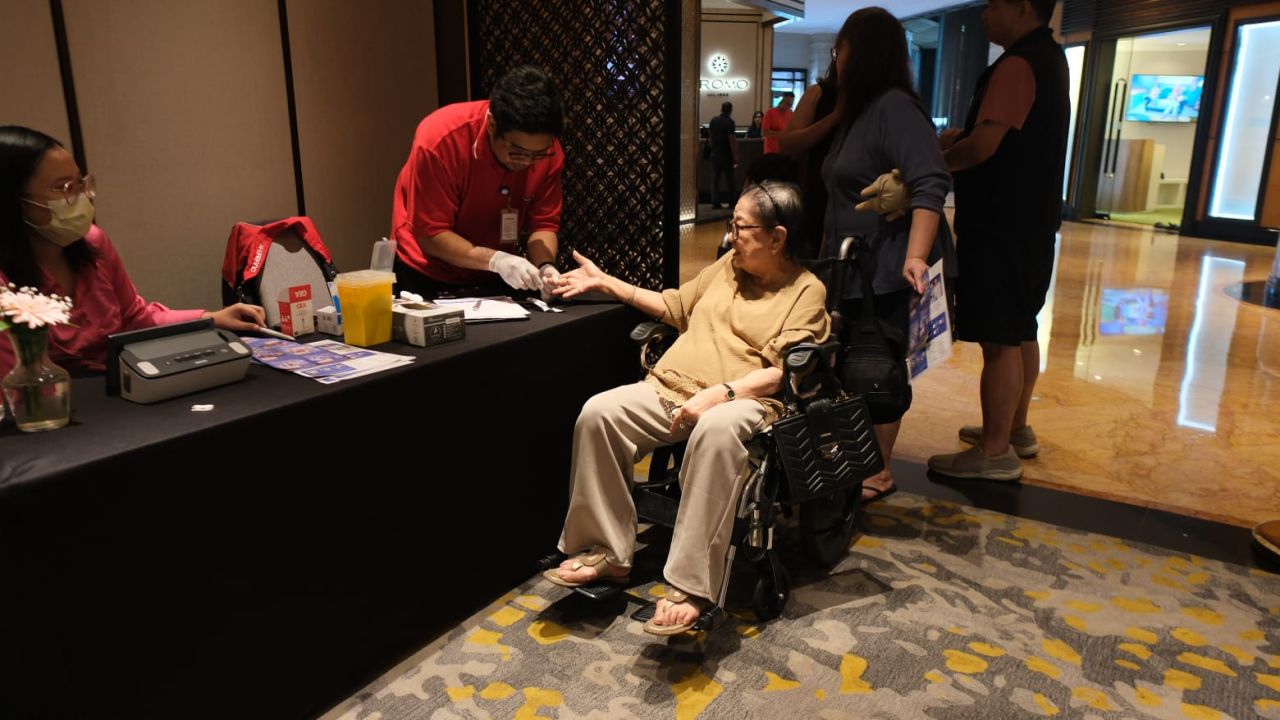 Hari Jantung Sedunia,Sheraton Surabaya Gelar Pemeriksaan Kesehatan Jatung,Pilates Hingga Podcast