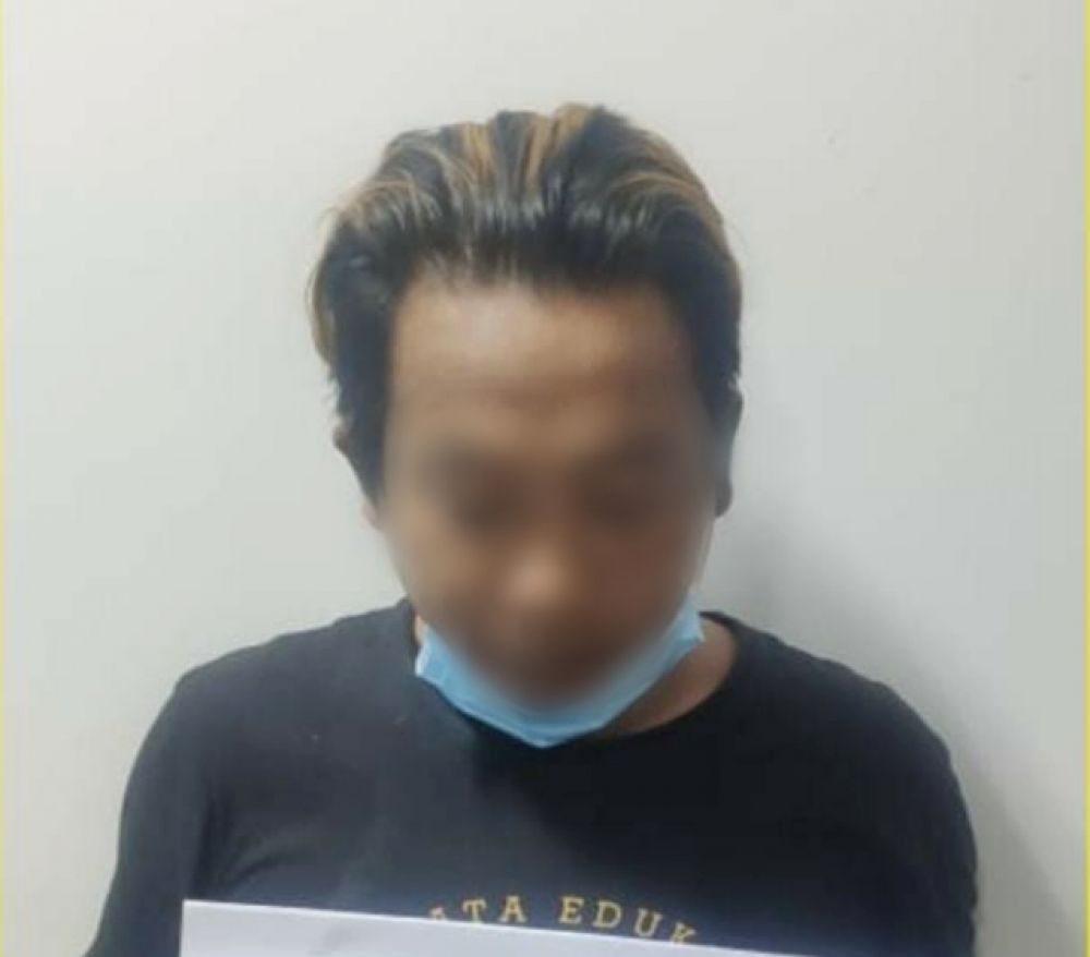 Tersangka SH yang di tangkap dan diamankan bersama BB