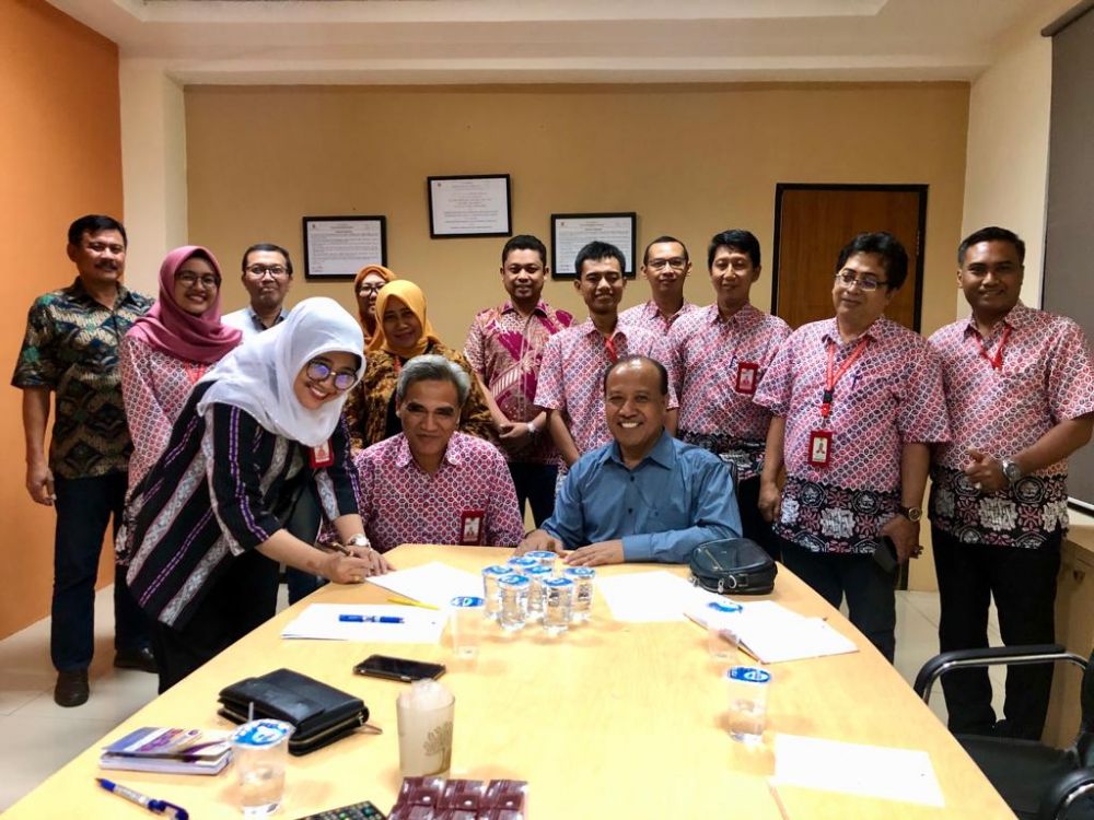 Jamhadi bersama Dekan Fakultas Vokasi Untag 45 Surabaya dan jajarannya.