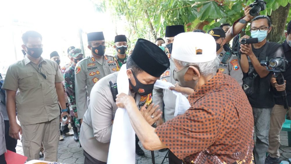 Kapolda Jatim Minta Doa Restu dalam Memimpin Jatim