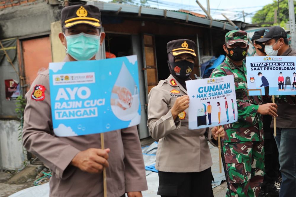 Kapolres Tanjung Perak AKBP Ganis Setyaningrum bersama Polsek jajaran dan TNI himbau masyarakat