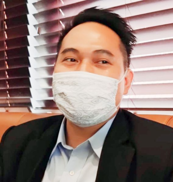 Manager BatiQa Hotel Darmo Surabaya Reza Bram Adiguna