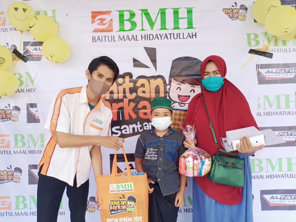 Peserta khitan gratis Dhuafa dan Difable dari Laznas BMH