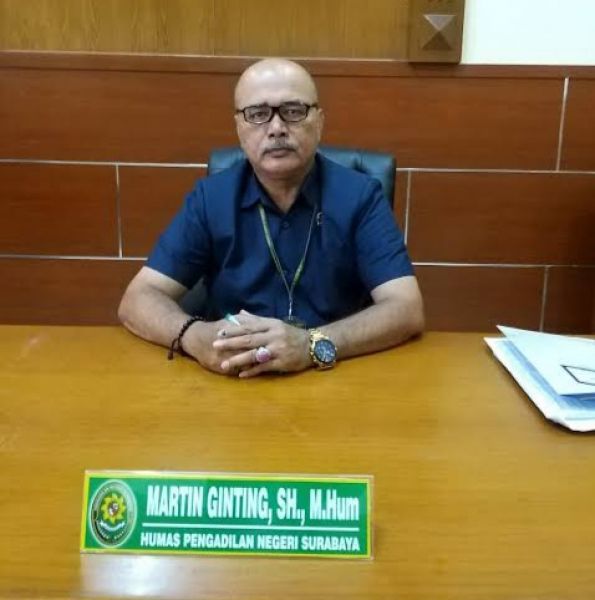 Humas Pengadilan Negeri Surabaya Martin Ginting , SH., M.Hum