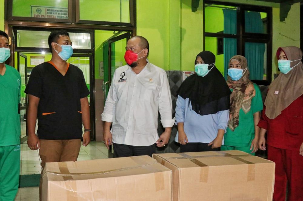 Ketua DPD RI LaNyalla apresiasi TNI AL kirimkan APD ke Mamuju