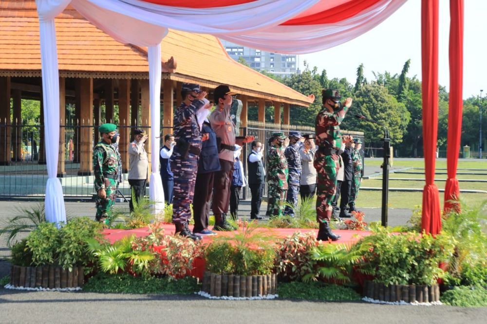 Forkopimda Jatim Pimpin Apel Gelar Pasukan