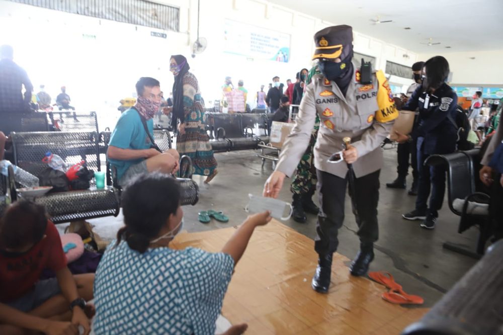Kapolres Pelabuhan Tanjung Perak AKBP Ganis Setyaningrum laksanakan sidak ke GSN bersama Dandim 0830 Surabaya