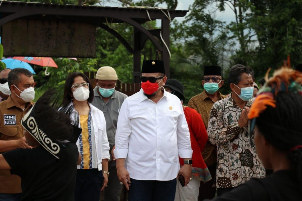 Ketua DPD RI berharap pemerintah beri perhatian pada Papua dan Papua Barat