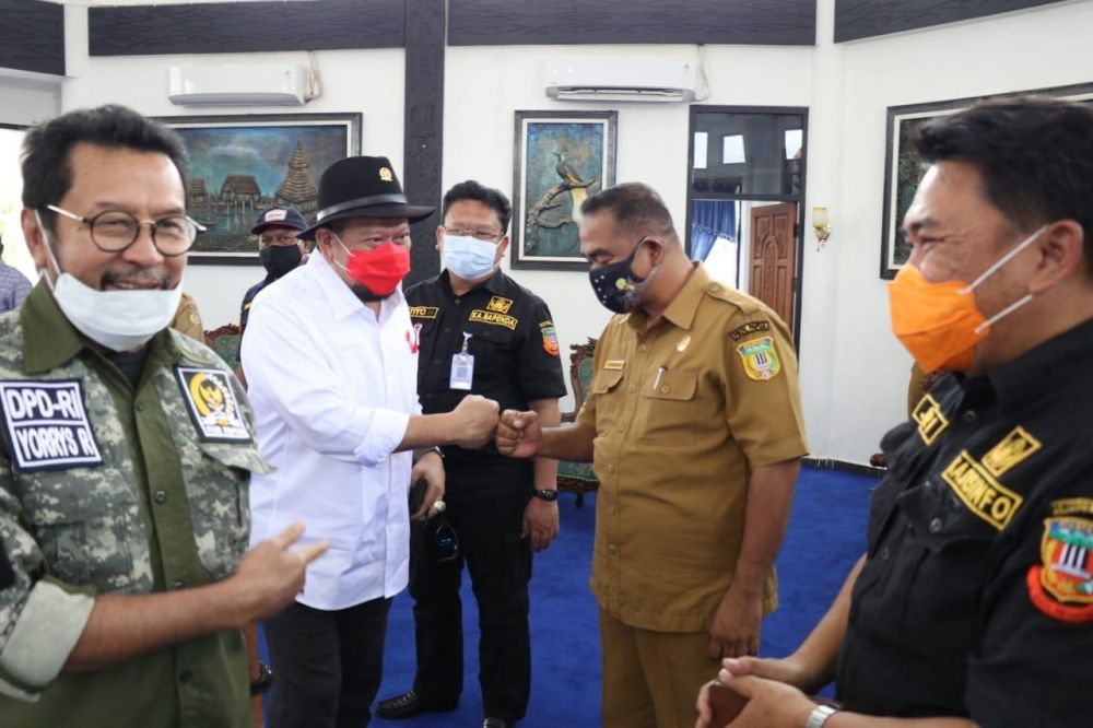 Ketua DPD RI Berharap Jaringan Internet Bisa Jangkau Desa di Papua