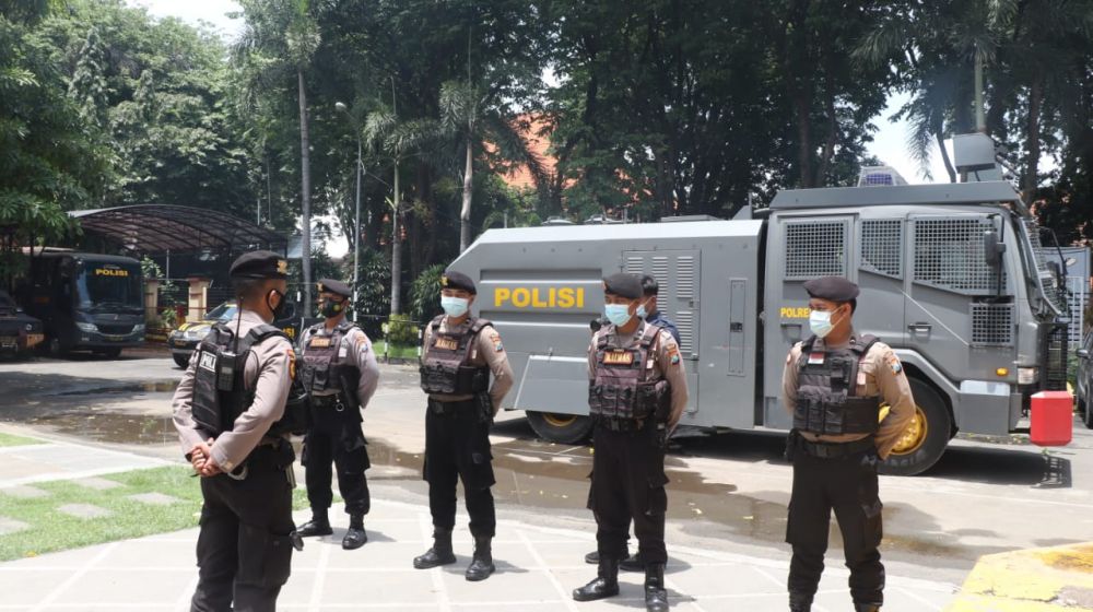 Polres Gresik siap semprotkan Disinfektan tangani Covid-19