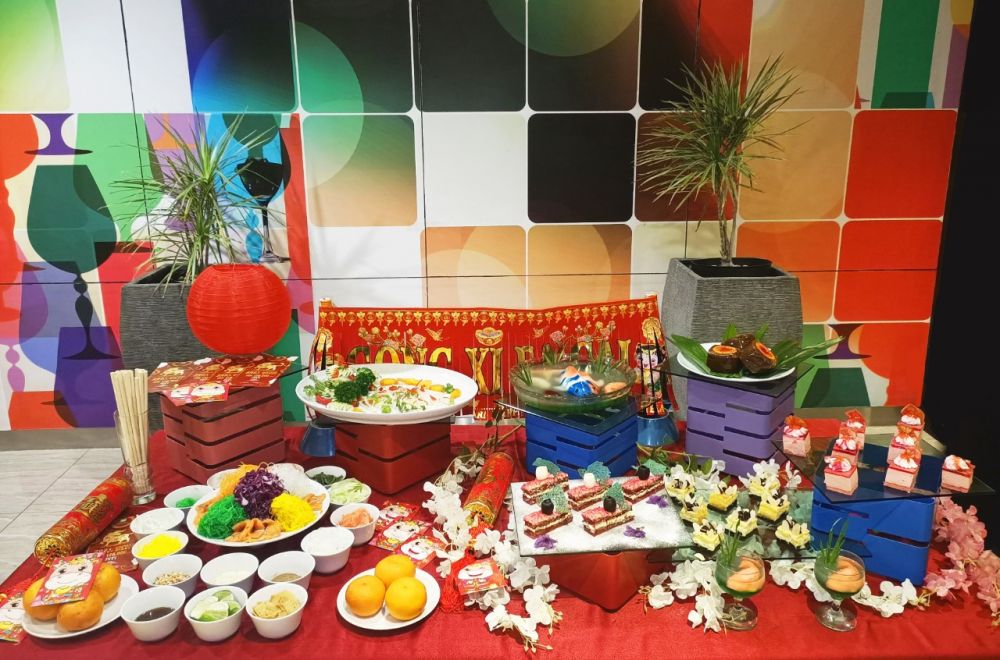 Tebar Kasih Sayang di Perayaan Valentine dan Hari Raya Imlek