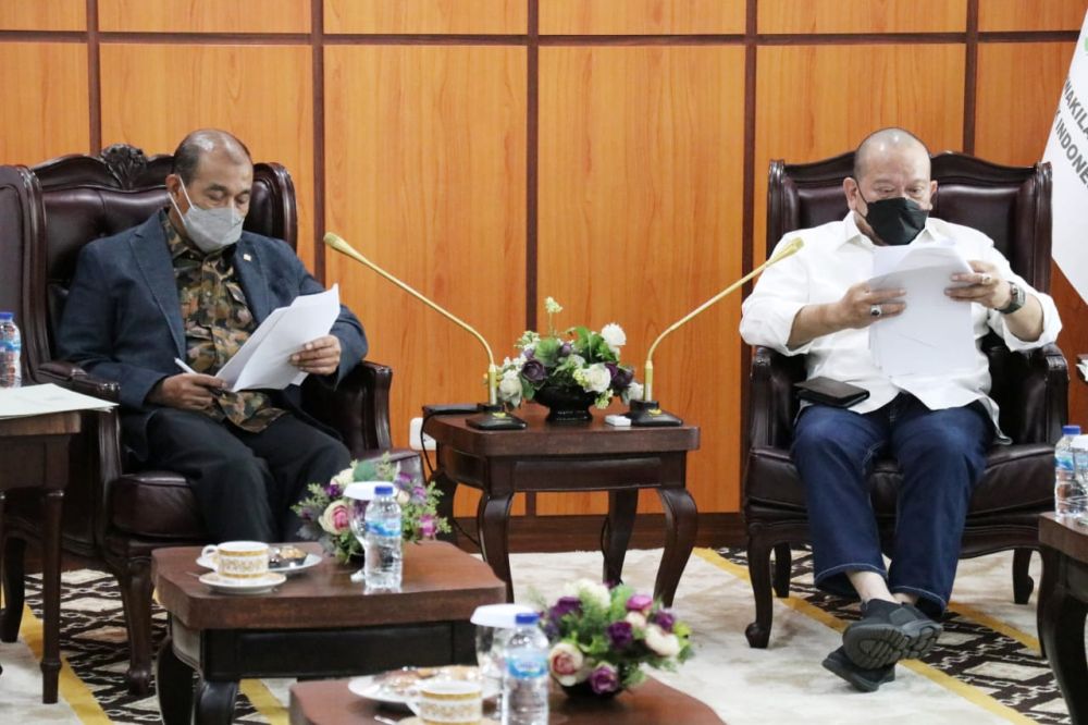 Ketua DPD RI LaNyalla: Masih banyak hambatan ekonomi di daerah, Presiden minta kebijakan ekonomi