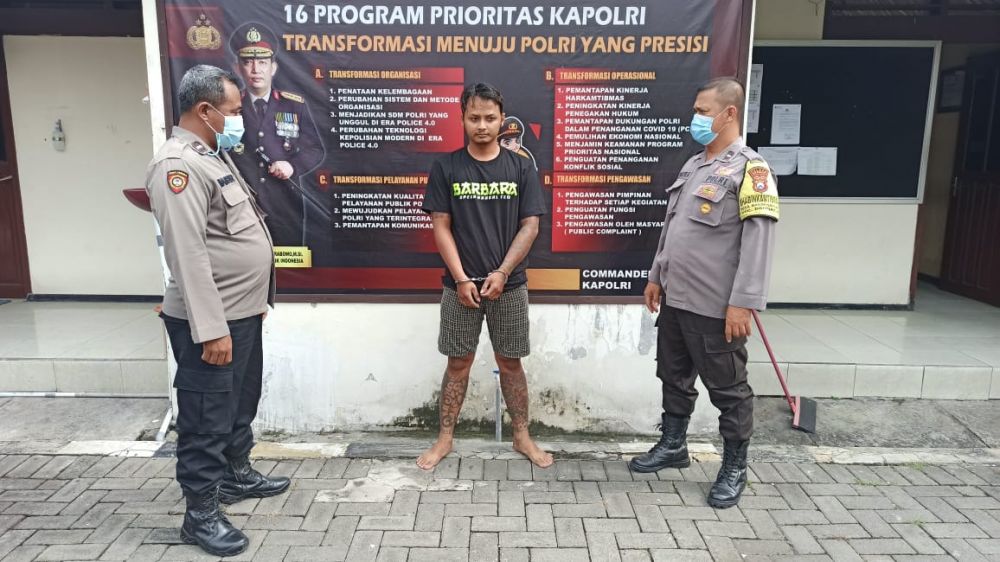 Tersangka diamankan Polsek Driyorejo